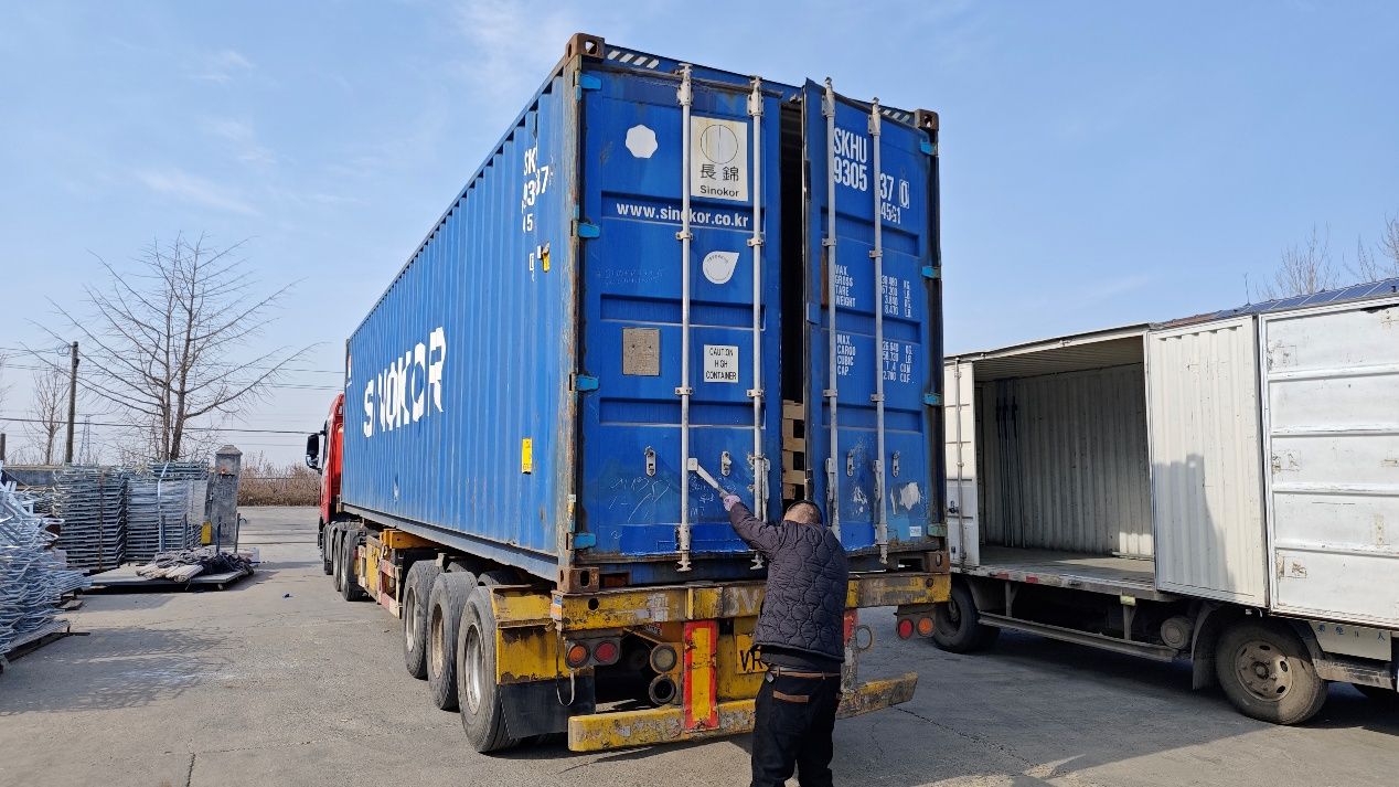 Ang Pinakintab na Stainless Steel Order ng Korean Client na Ipinadala ni Debabrother Bago ang Spring Festival